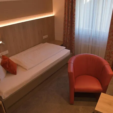 Gasthof Adler 게스트하우스 잘렘